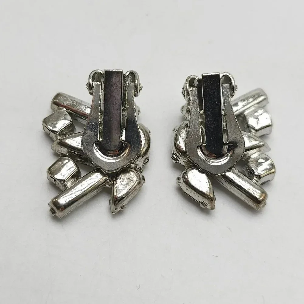 Clear Rhinestone Art Deco Style Retro Silver Tone Clip Earrings